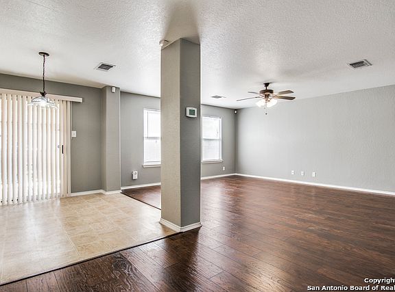 4th image of 10102 Cedarcliff