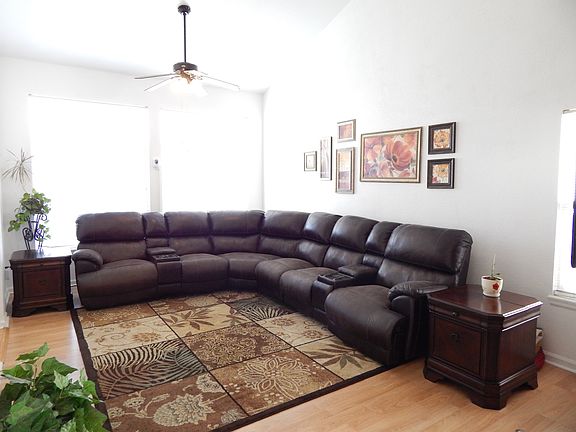 Spacious and Bright!