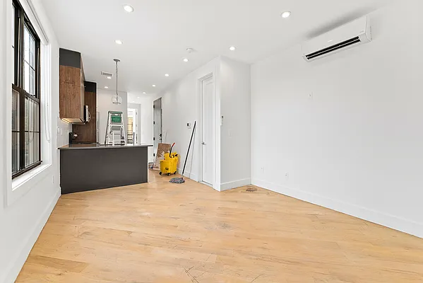 Rented by Corcoran | media 11