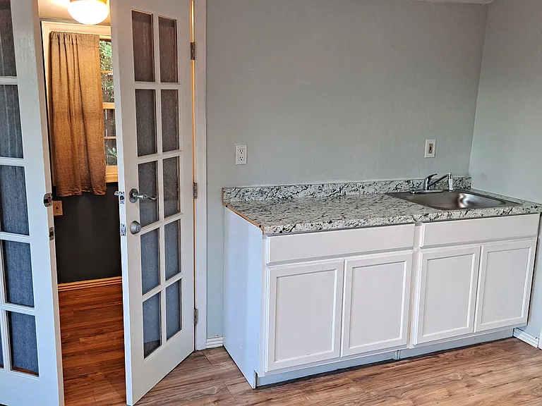 250 S Alcott St — Photo 17