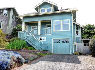 429 SW 5th St, Newport, OR 97365