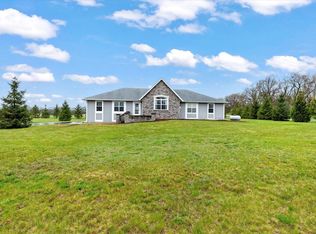 N2823 County Rd E, Palmyra, WI 53156