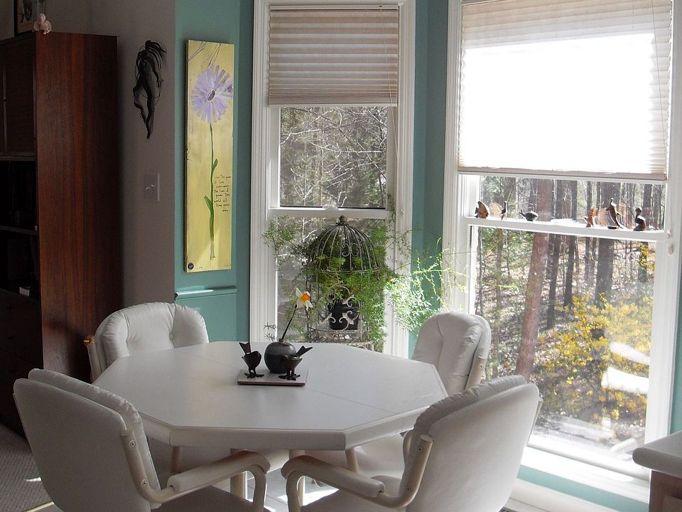 Breakfast Alcove