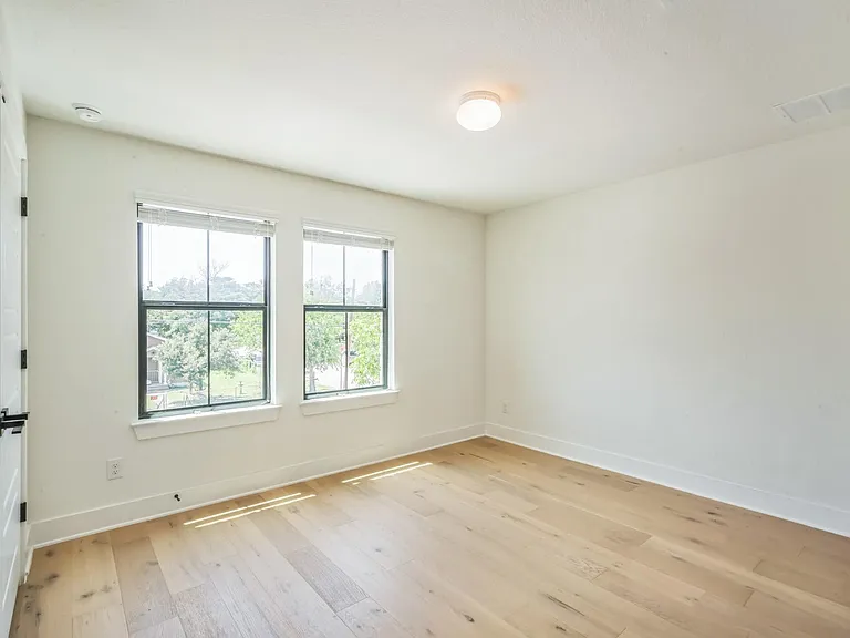 1701 S Pine St #A — Photo 12