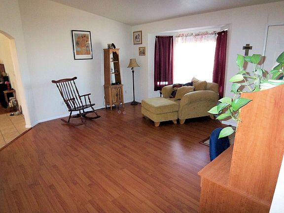 Separate Family Room