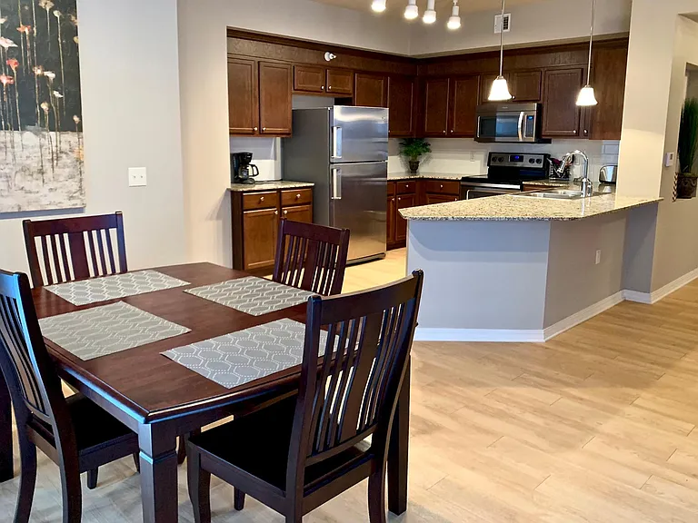 101 Prairie Dunes Dr #204 — Photo 2