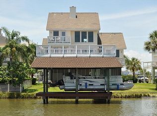 13335 Binnacle Way, Galveston, TX 77554