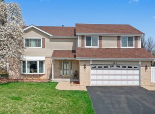804 Ontario Dr, Romeoville, IL 60446
