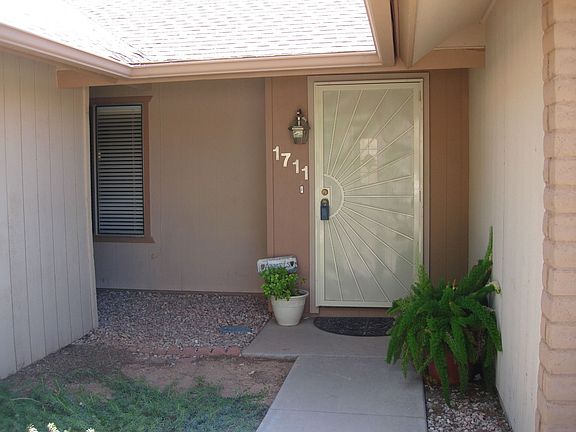3rd image of 1711 W Natal Ave