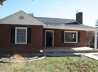 1624 Ridgewood Blvd, Hendersonville, NC 28791