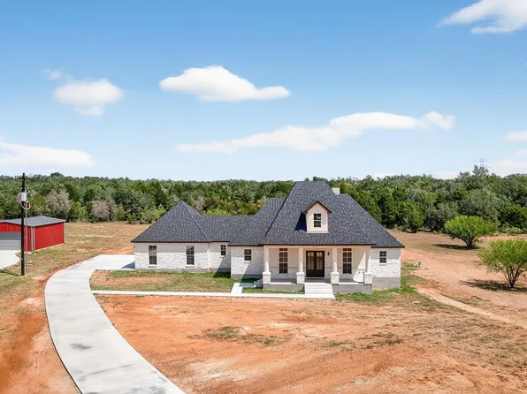 1035 Brandywine Ct, Elgin, TX 78621