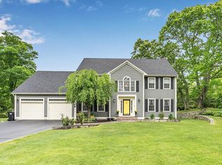 37 Park St, Norfolk, MA 02056