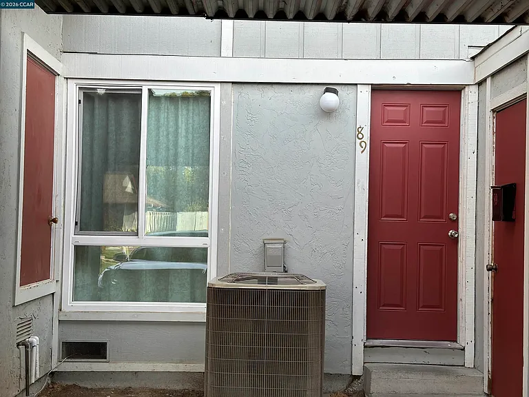 89 Villa Cir — Photo 3