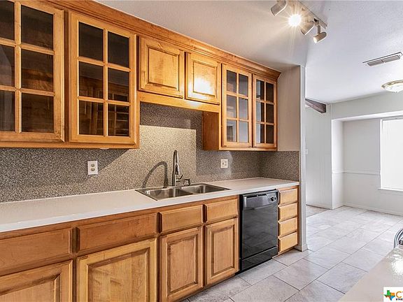 4th image of 606 Lydia Dr