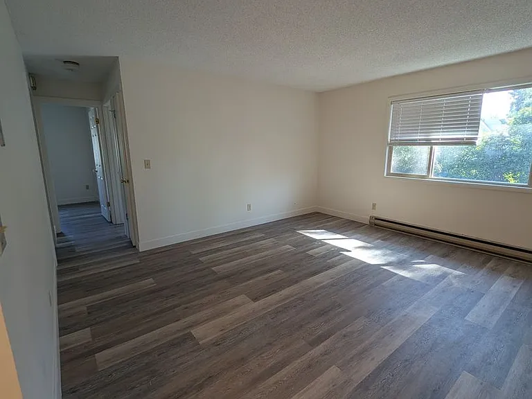 412 N Rouse Ave #A-H — Photo 29