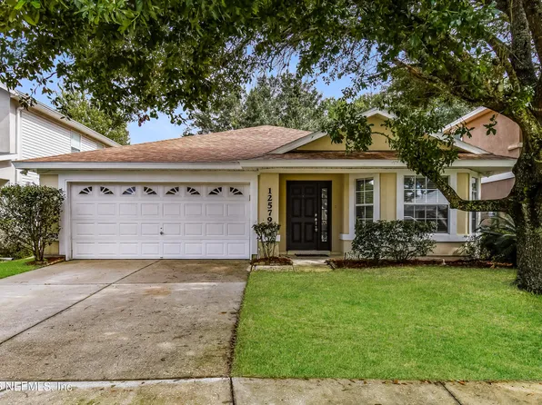 12579 Woodfield Cir W, Jacksonville, FL 32258