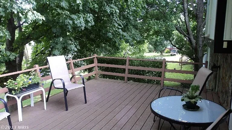 1338 Kennedy Ct photo 1