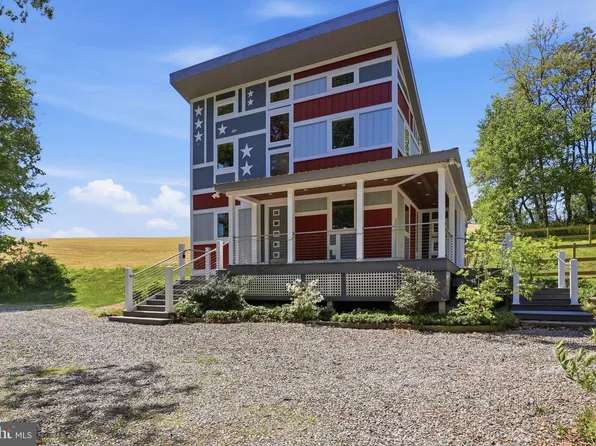293 Grove Rd, Delta, PA 17314