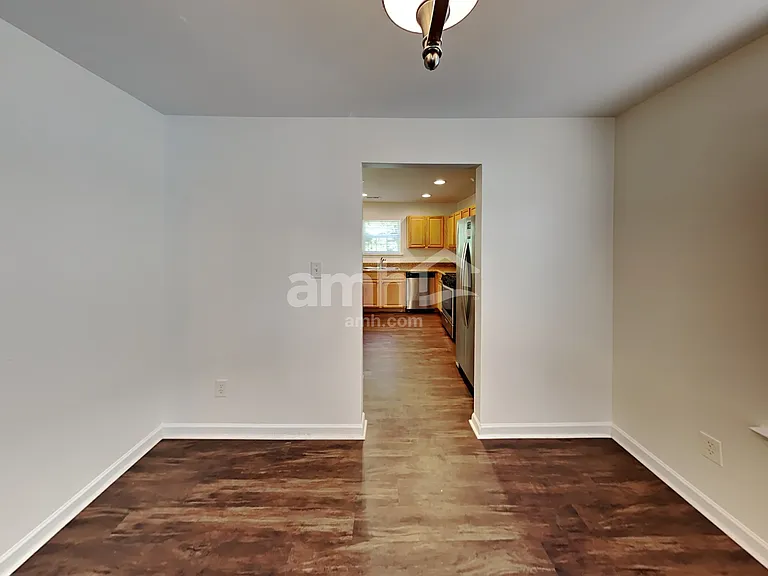 10713 Haddington Dr NW — Photo 7