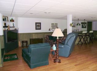 1245 Ridgewood Dr, Point Pleasant, WV 25550