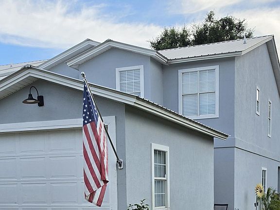 3rd image of 2825 Bay Club Dr