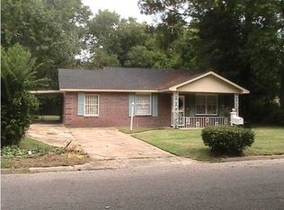 234 Iris Ln, Montgomery, AL 36105