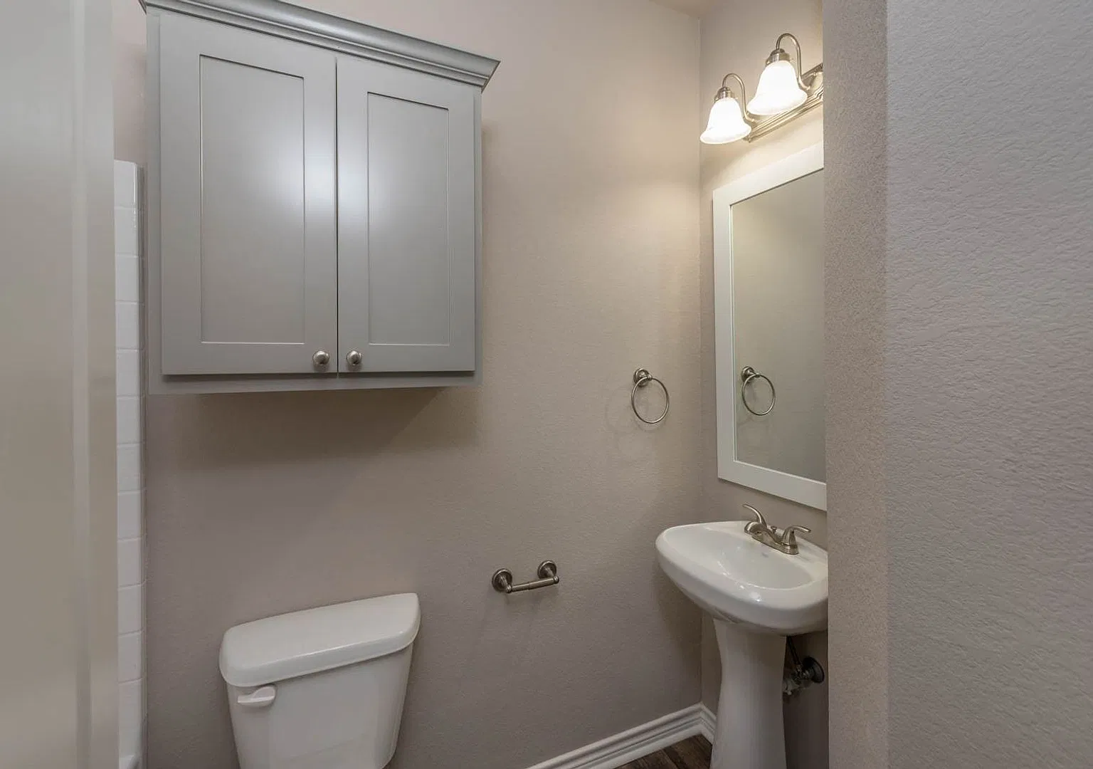 Beautiful 5 bedroom/5.5 bath home in The Revelry! Pre-Leasing Aug 2027 — Photo 4
