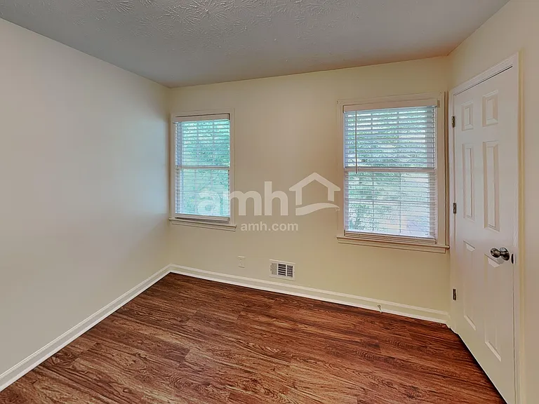 3331 Birchwood Trl — Photo 20