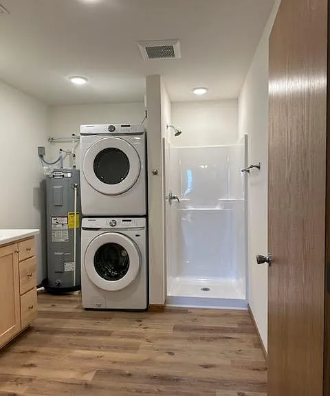 609-617 S Fond Du Lac Ave — Photo 7