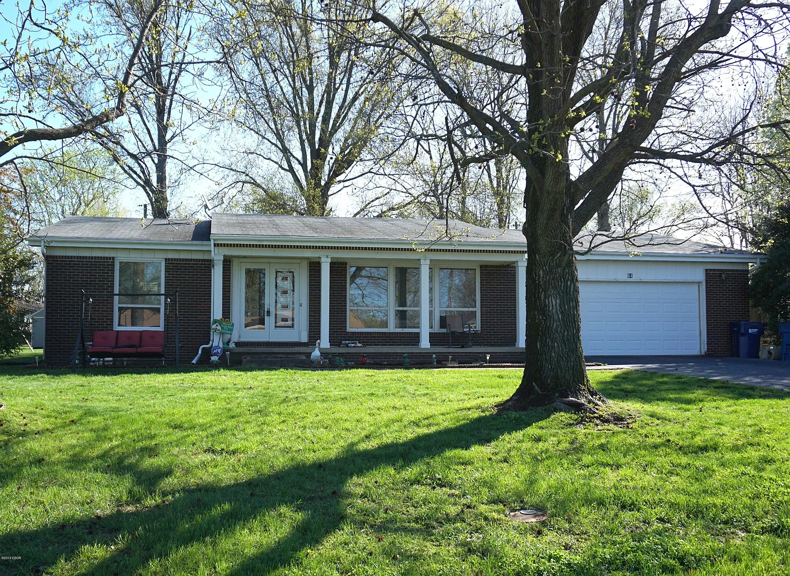 64 Cherry Dr photo 1