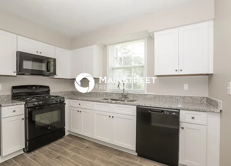 2537 Corner Shoals Dr — Photo 5