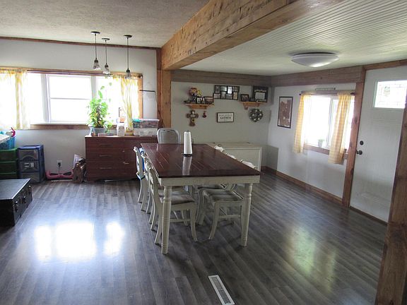 4th image of 210 N Doane Ave