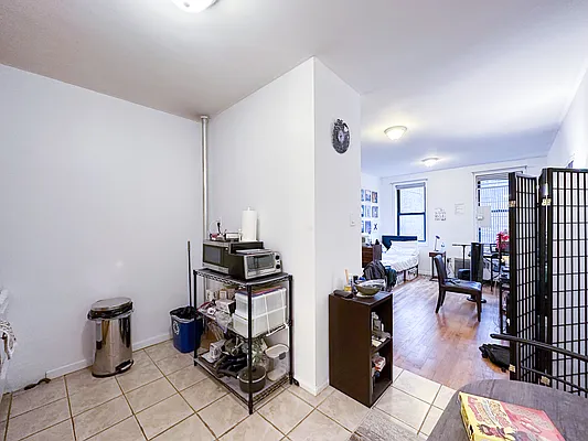 Rented by Compass | media 3