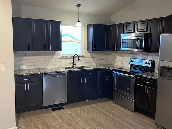 2nd image of 5278 N Cypress Cir #2