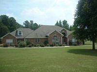 1st image of 902 Forest Hills Dr