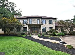 1153 W County Line Rd, Chalfont, PA 18914