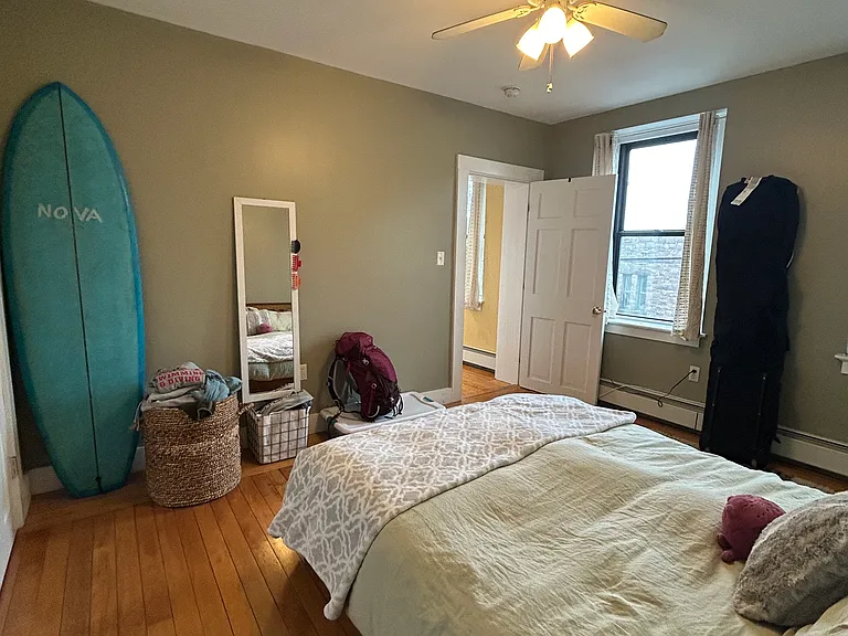 378 Thames St #4 — Photo 5