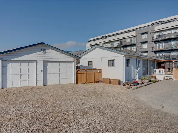 5595 27th Ave, Vernon, BC V1T 7A3