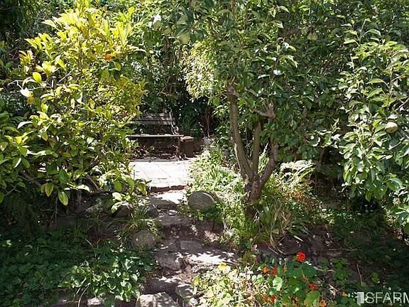 3rd image of 120 Eugenia Ave
