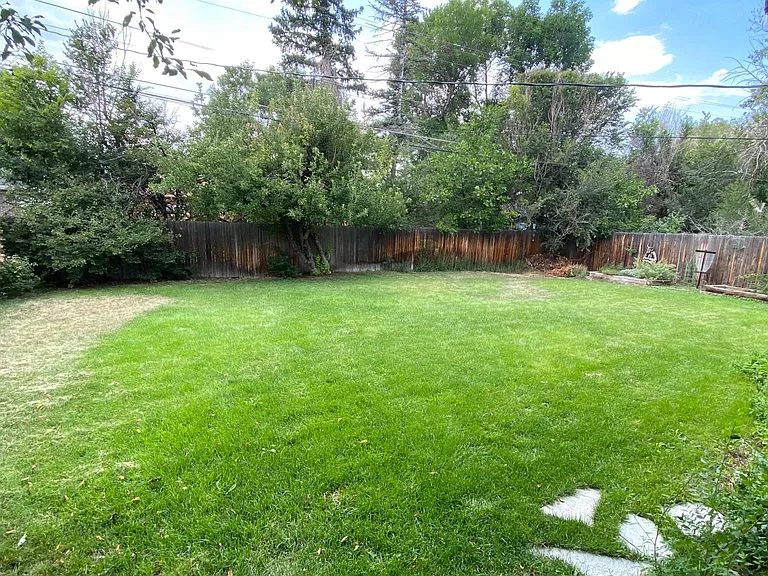 683 S Ivy Way — Photo 7