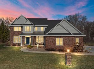 4393 Touchstone Dr, Oneida, WI 54155