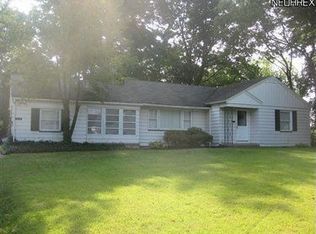 4419 Howard St, Youngstown, OH