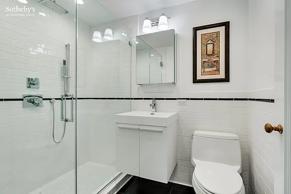 Sold by Sotheby's International Realty | media 12