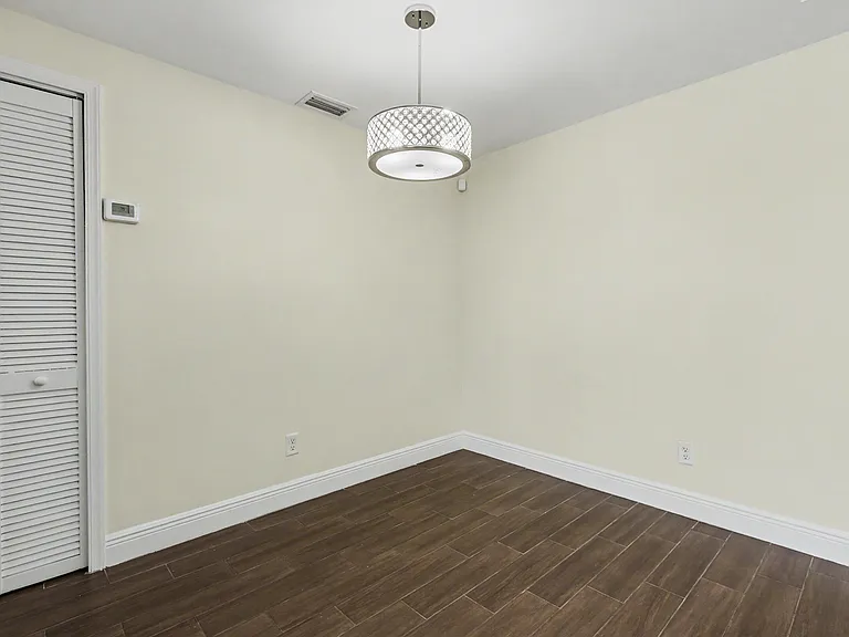 1250 SW 113th Ter #204 — Photo 15