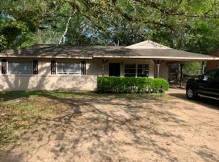 557 Shalimar Rd, Mobile, AL 36609