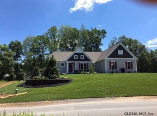27 Bonneau Rd, Clifton Park, NY 12065