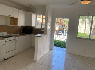 479 SW 3rd St APT 9, Miami, FL 33130