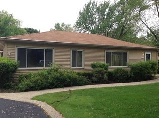 120 Bradley Ln, Hoffman Estates, IL