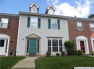 63 Cherokee Dr, Absecon, NJ 08205