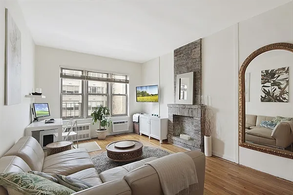 Sold by Citi Habitats | media 15